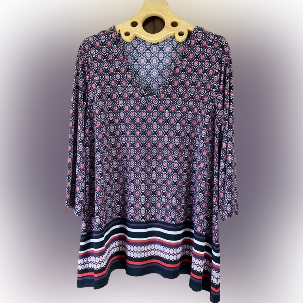 Jones New York Women’s Top, Size L, Navy Blue w/ Red & White Geometric Pattern